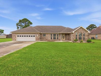 290 Tyler Dr