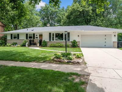 2430 Evanston Dr