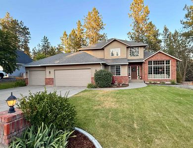 16026 N Glencrest Dr