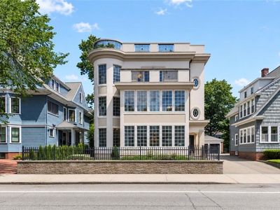 30-32 S Angell St #2