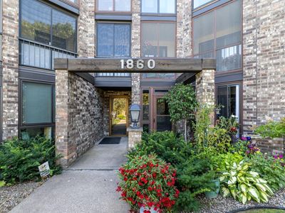 1860 Eagle Ridge Dr #W304