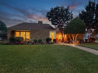 1808 Cherbourg Dr