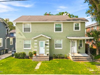 925 CEDAR Street