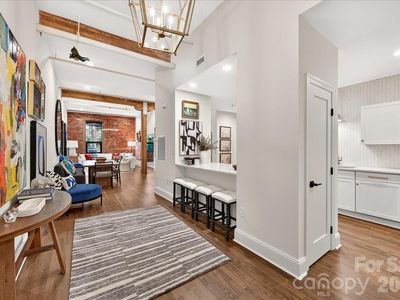 310 Arlington Ave Unit 221