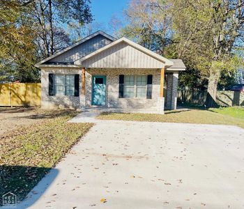 Property at 104 Ryerson St, Leachville, AR
