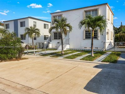 Property at 351 E 14th St, Hialeah, FL