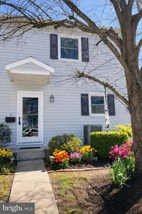 Property at 12 E Poplar St, Palmyra, PA