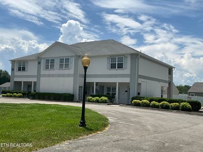 100 Village Way APT E