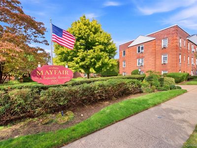 200 N Village Avenue #D7