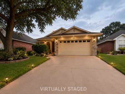 303 Scenic Dr