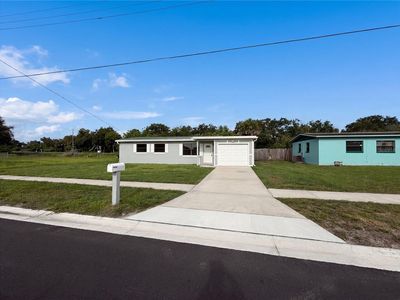 2535 Stratford Dr