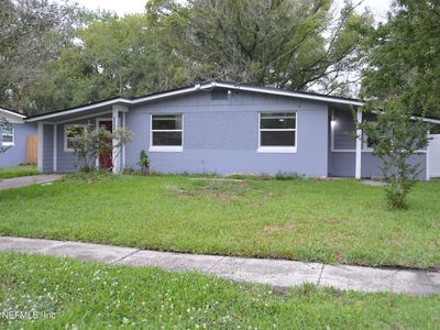 2108 HUGH EDWARDS Drive