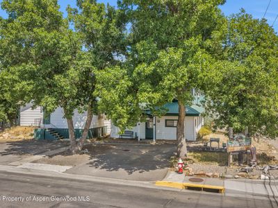 403 Taylor St