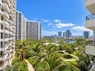 600 Three Islands Blvd APT 616