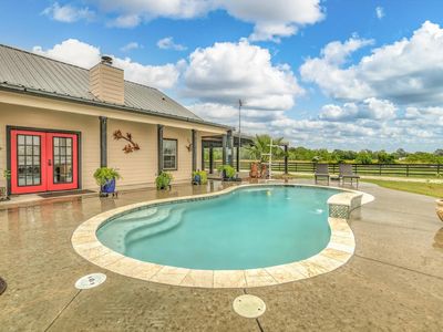 1755 McBride Devillier Loop