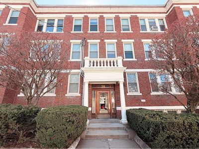 28 Ransom Rd APT 8