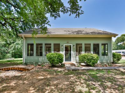 16 Park Tree Ln