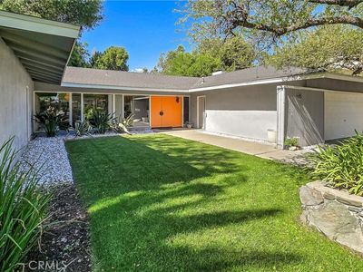 425 Bowling Green Dr