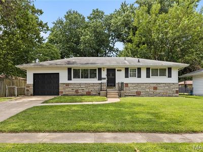 1695 Marshall Ct