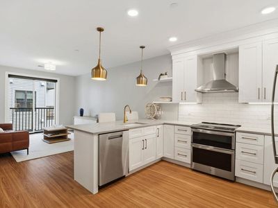 99 Foundry Place #301