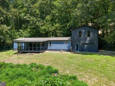 Property at 5186 W Holiday Ct SE, Acworth, GA
