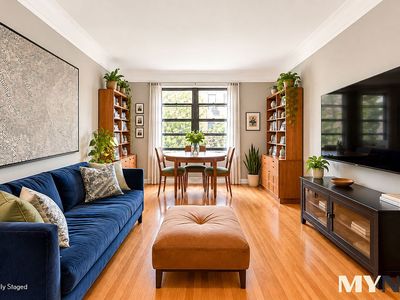 285 E 35th St APT 6D