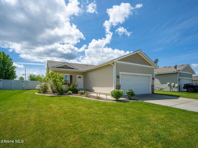 2290 E Knapp Dr