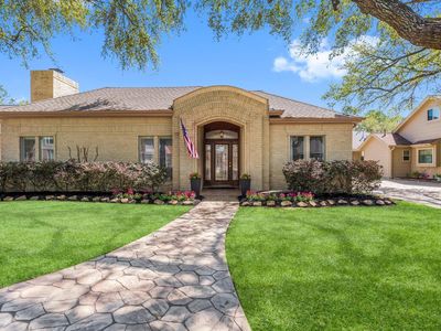 3010 Kismet Ln