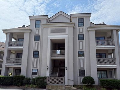 423 Harbour Point #202