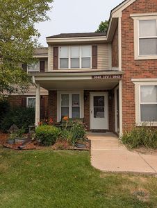 1642 Emerson Cir