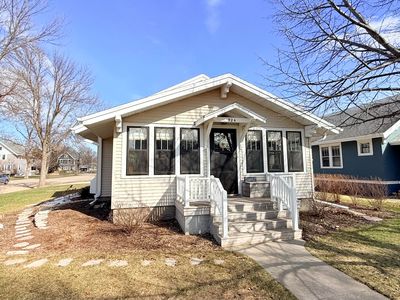 924 N Main St