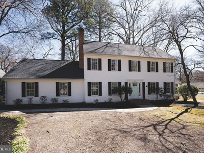 1817 W Clear Lake Dr