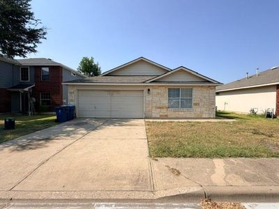 18421 Crestwind Ln