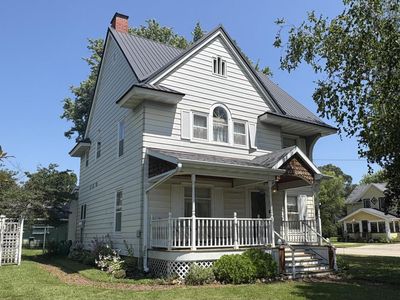 218 Cottage STREET