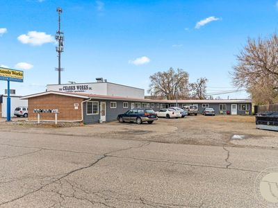 709 Anchor Ave #1-7