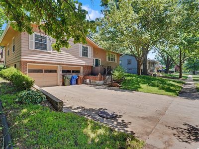 2920 Yellowstone Dr