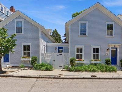 19 3rd St