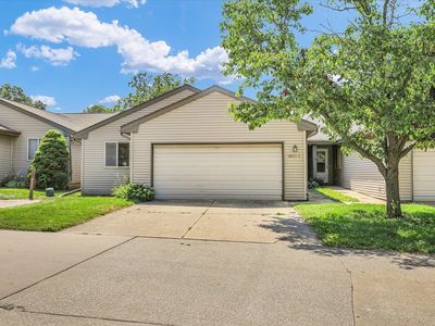 Property at 1801 Glenwood Oaks Ct APT A, Urbana, IL