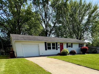 904 Carlin Pl