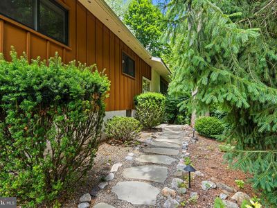 1403 Berwyn Paoli Rd