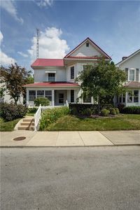 321 W 3rd St