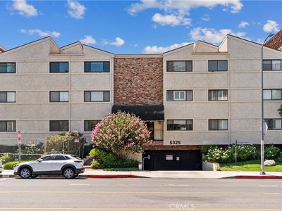 5325 Lindley Ave Unit 106
