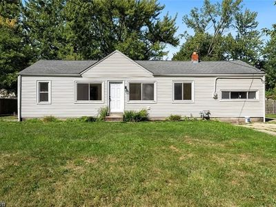 7407 Hawk Ave