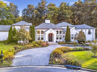 9327 Garner Woods Cv