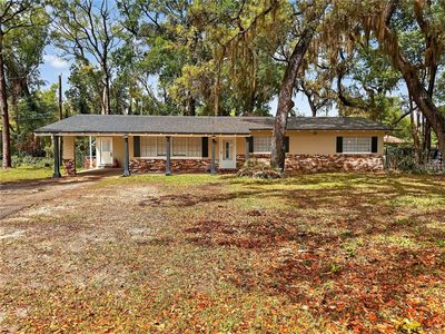Property at 176 E Grand Bend Ave, Lake Mary, FL