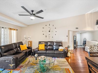 4197 Haverhill Road #215