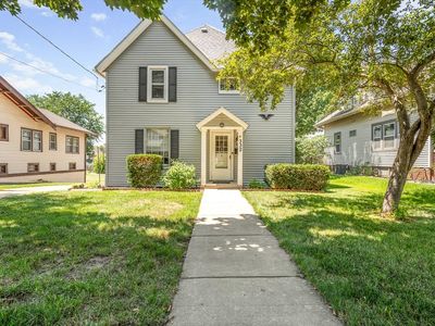 332 N London Ave