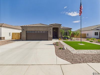 4853 E San Francisco St