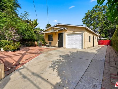 2754 Knox Ave