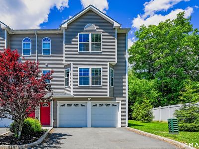 58 Leonard Street #408